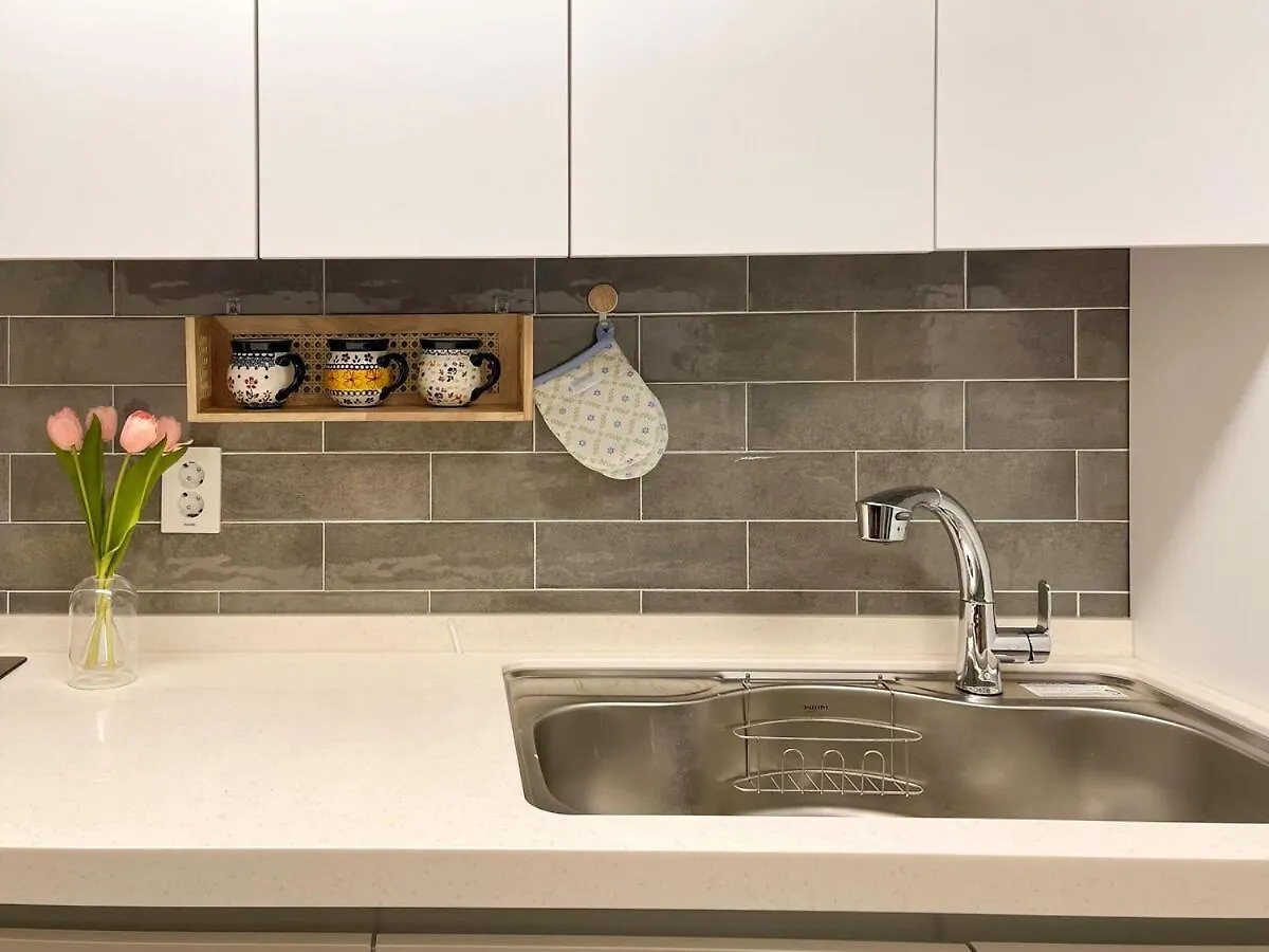Apartment Greensol Stay#Cozy House #Seoul# Teras #3 Rooms# 2Bathrooms South Korea